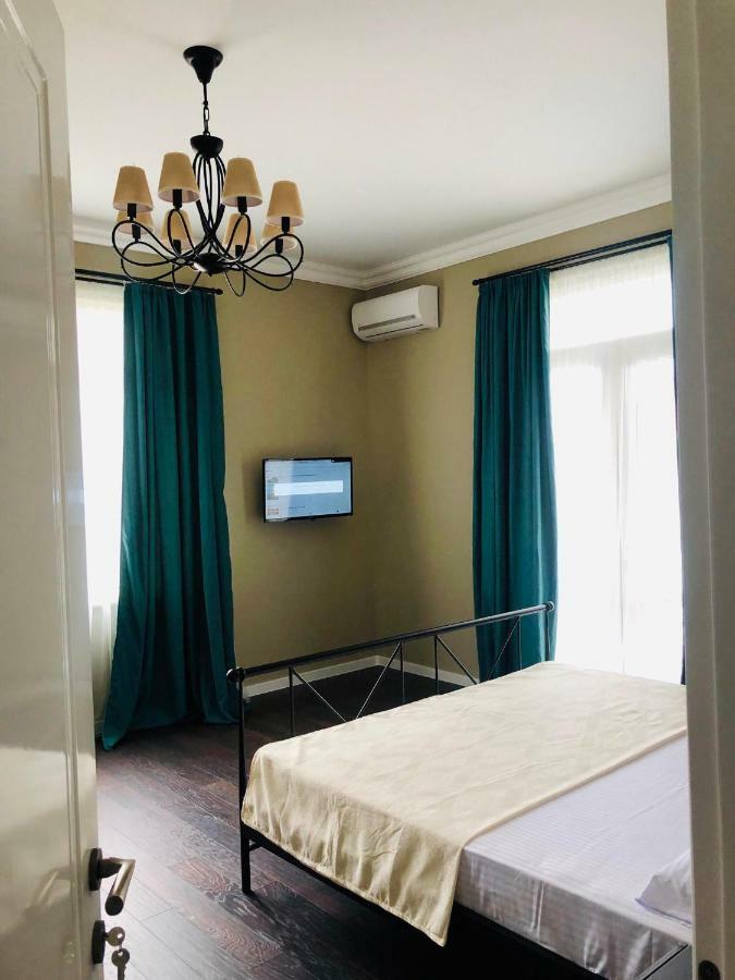 #Home-11 Batumi Exterior photo