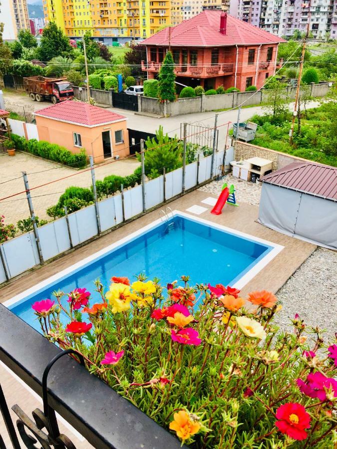 #Home-11 Batumi Exterior photo